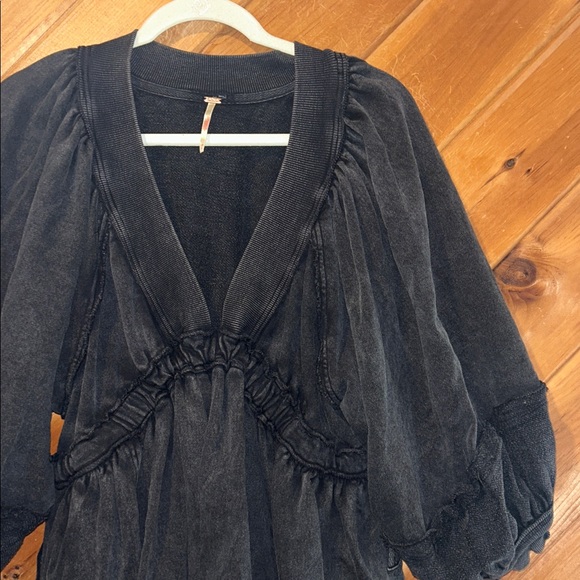 Free People Feeling Cute gray acid washed oversized tunic Sweatshirt/mini dress - Picture 4 of 6